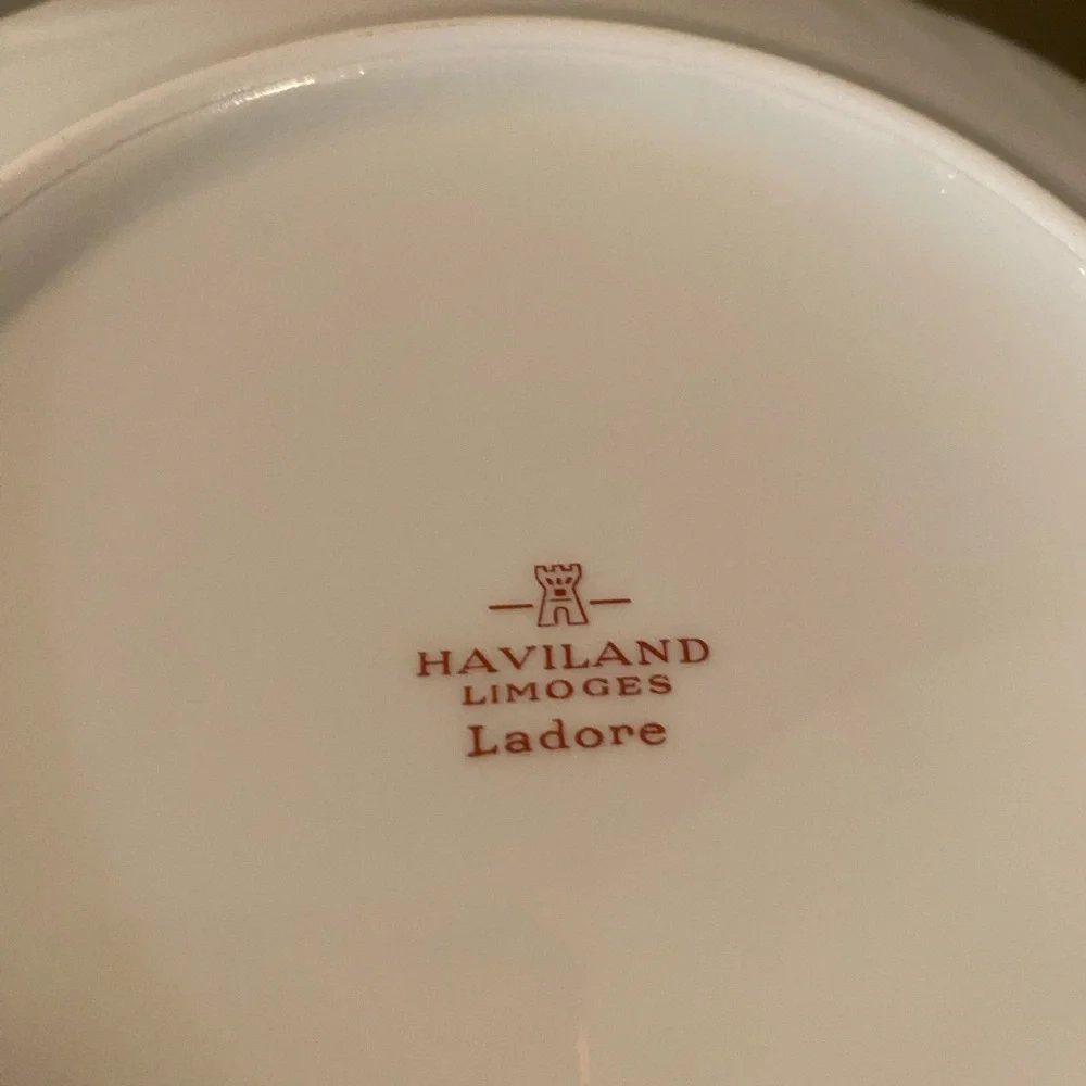Haviland Ladore Limoges. Elegant Gold and White Tea Cup Set. France. Never Used. - Picture 5 of 12